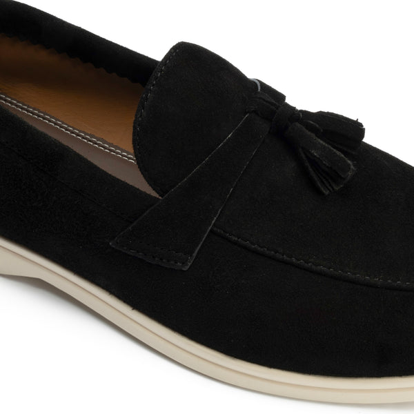 TUCKER -BLK